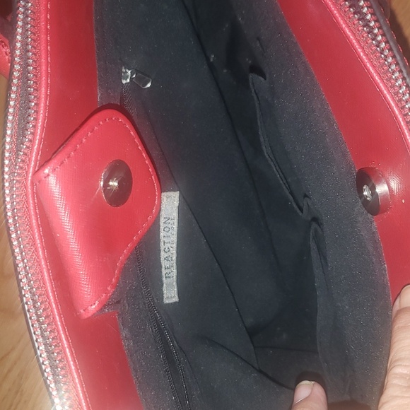 GUC KENNETH COLE REACTION shoulder bag large! - Picture 7 of 7